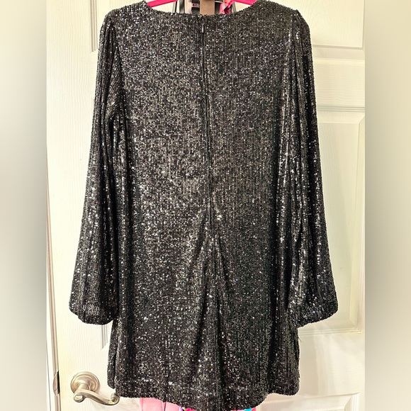 Lilly Pulitzer Nicoline Long Sleeve Romper - Picture 3 of 6